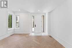 42 GLOBEMASTER LANE | Richmond Hill Ontario | Slide Image Four