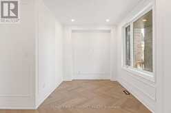 42 GLOBEMASTER LANE | Richmond Hill Ontario | Slide Image Eight