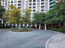 907 - 18 HARDING BOULEVARD | Richmond Hill Ontario | Slide Image Eighteen