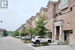257 HARDING PARK STREET | Newmarket Ontario | Slide Image Two