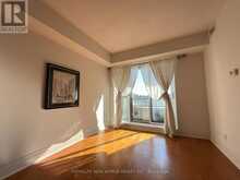 403 - 151 UPPER DUKE CRESCENT | Markham Ontario | Slide Image Eight