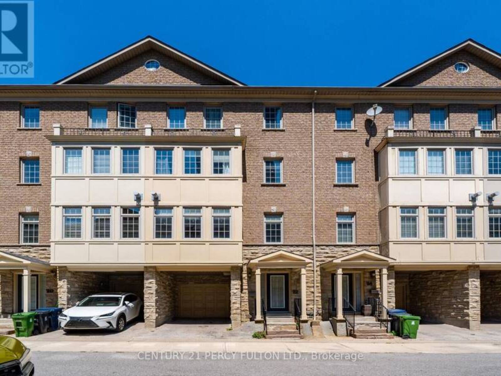 22 WILLIAM POOLE WAY, Toronto, Ontario M2N 7A7