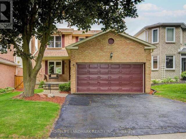 8 CLOSS SQUARE Aurora Ontario, L4G 5H7 - 4 Bedrooms Home For Sale