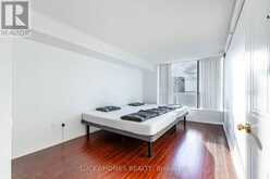 915 - 430 MCLEVIN AVENUE NW | Toronto Ontario | Slide Image Seventeen