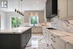 7 RICHMOND PARK DRIVE | Georgina Ontario | Slide Image Twelve
