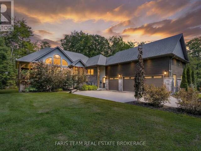 7 DUQUETTE COURT Tiny Ontario, L9M 0H3 - 5 Bedrooms Home For Sale