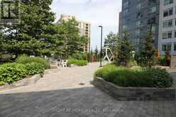 602 - 4065 CONFEDERATION PARKWAY | Mississauga Ontario | Slide Image Seven