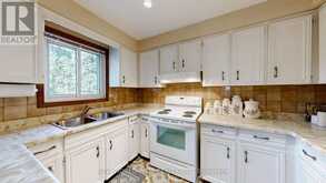 17 SQUIREWOOD ROAD | Toronto Ontario | Slide Image Thirteen