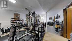 17 SQUIREWOOD ROAD | Toronto Ontario | Slide Image Thirty