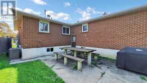 17 SQUIREWOOD ROAD | Toronto Ontario | Slide Image Forty
