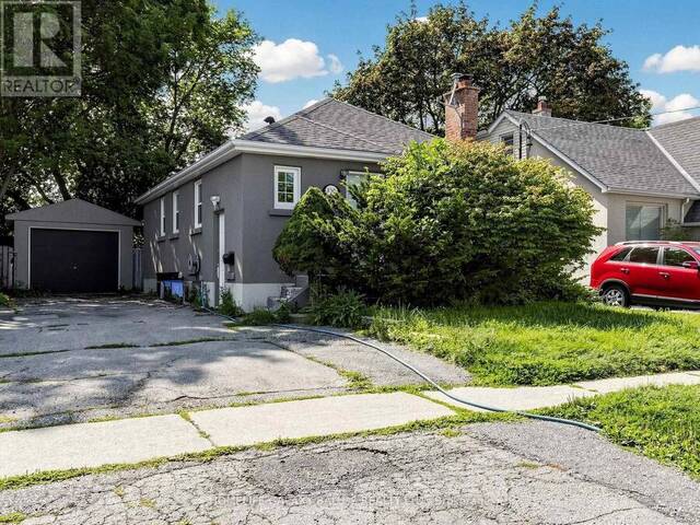 136 CENTRAL PARK BOULEVARD N Oshawa Ontario, L1G 5Y7 - 4 Bedrooms Home For Sale