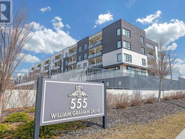 PH401 - 555 WILLIAM GRAHAM DRIVE Aurora Ontario, L4G 3H9 - 2 Bedrooms Condo For Sale