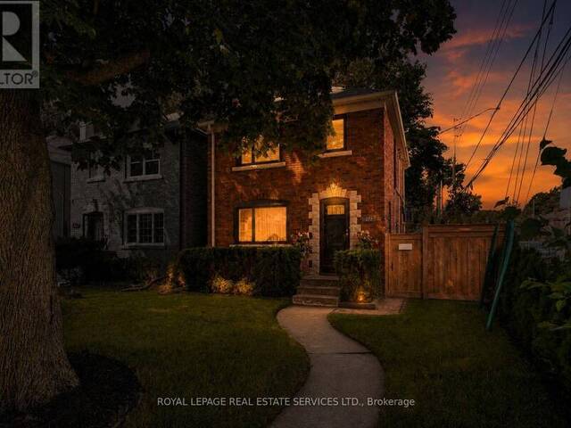 272 RUMSEY ROAD Toronto Ontario, M4G 1P9 - 4 Bedrooms Home For Sale