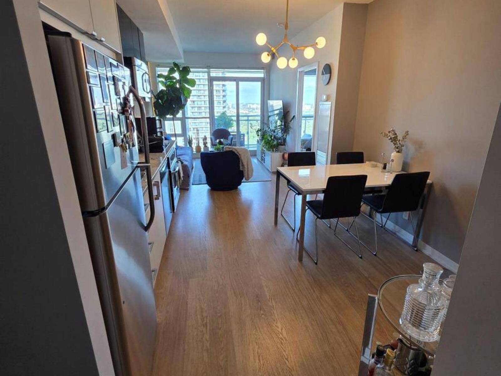 2316 - 98 LILLIAN STREET, Toronto, Ontario M4S 0A5