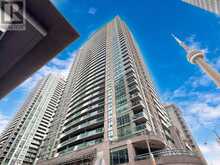 1806 - 30 GRAND TRUNK CRESCENT | Toronto Ontario | Slide Image Thirty-nine