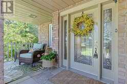 12 GRES COURT | Bradford West Gwillimbury Ontario | Slide Image Four