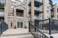 210 - 40 FERNDALE DRIVE S | Barrie Ontario | Slide Image Two