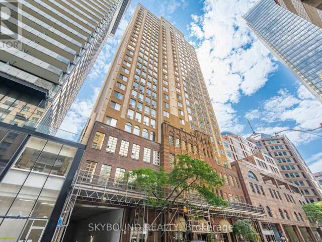 1605 - 25 GRENVILLE STREET Toronto Ontario, M4Y 2X5 - 2 Bedrooms Condo For Sale
