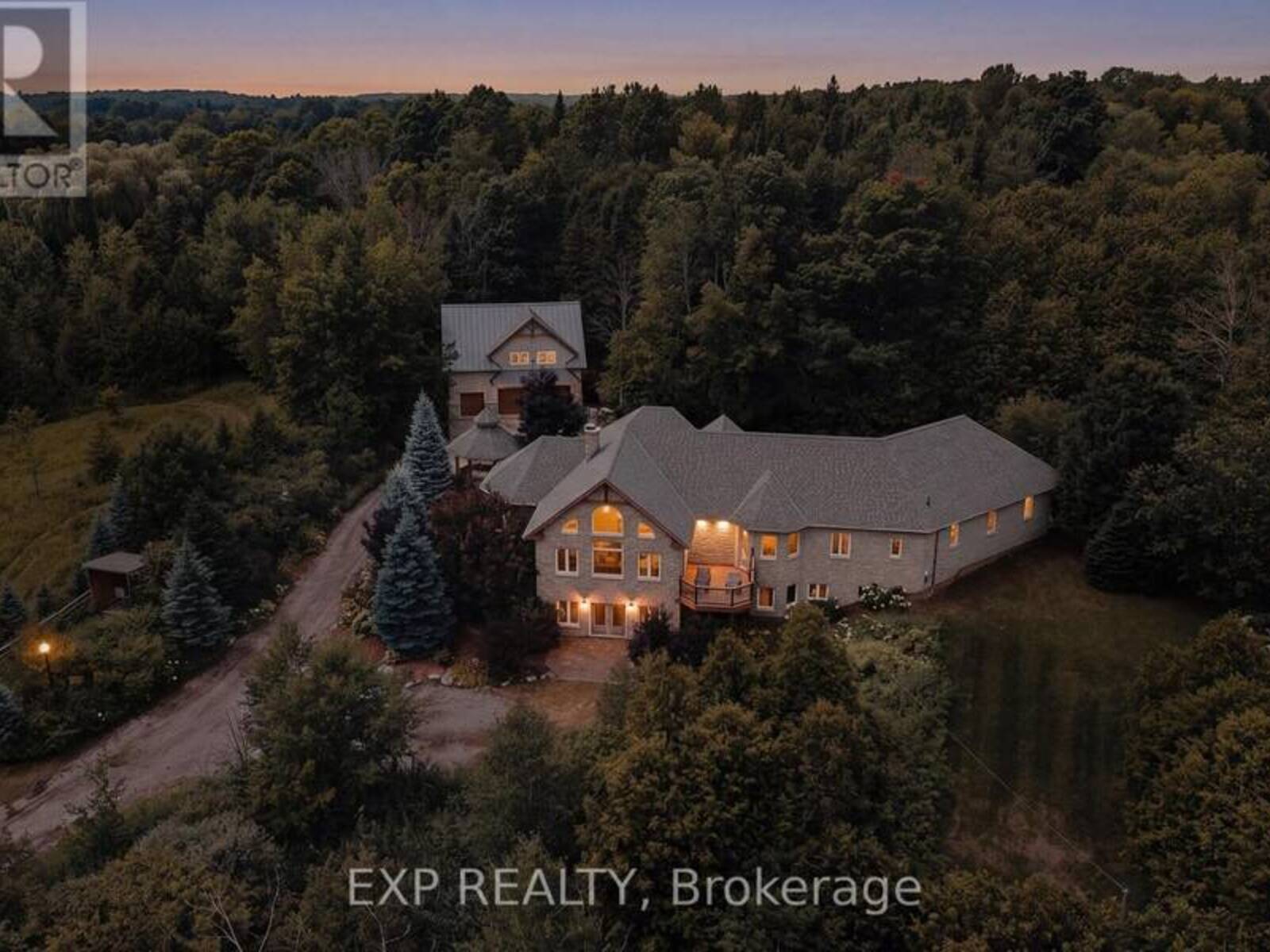 7392 WELLINGTON ROAD 11 ROAD, Mapleton, Ontario N0G 2K0