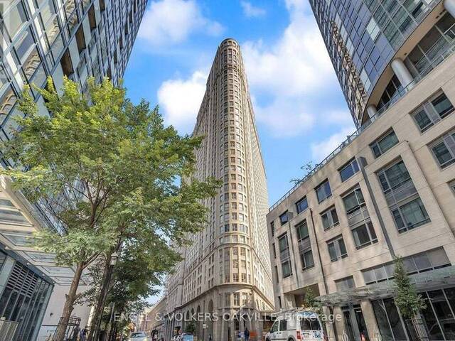 1811 - 25 THE ESPLANADE Toronto Ontario, M5E 1W5 - 1 Bedroom Condo For Sale