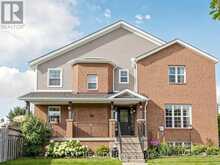 33 WRENDALE CRESCENT | Georgina Ontario | Slide Image Three