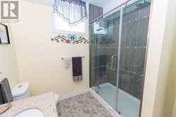 135 WHITE SANDS WAY | Wasaga Beach Ontario | Slide Image Nineteen