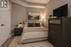 2007 - 15 WINDERMERE AVENUE | Toronto Ontario | Slide Image Nine