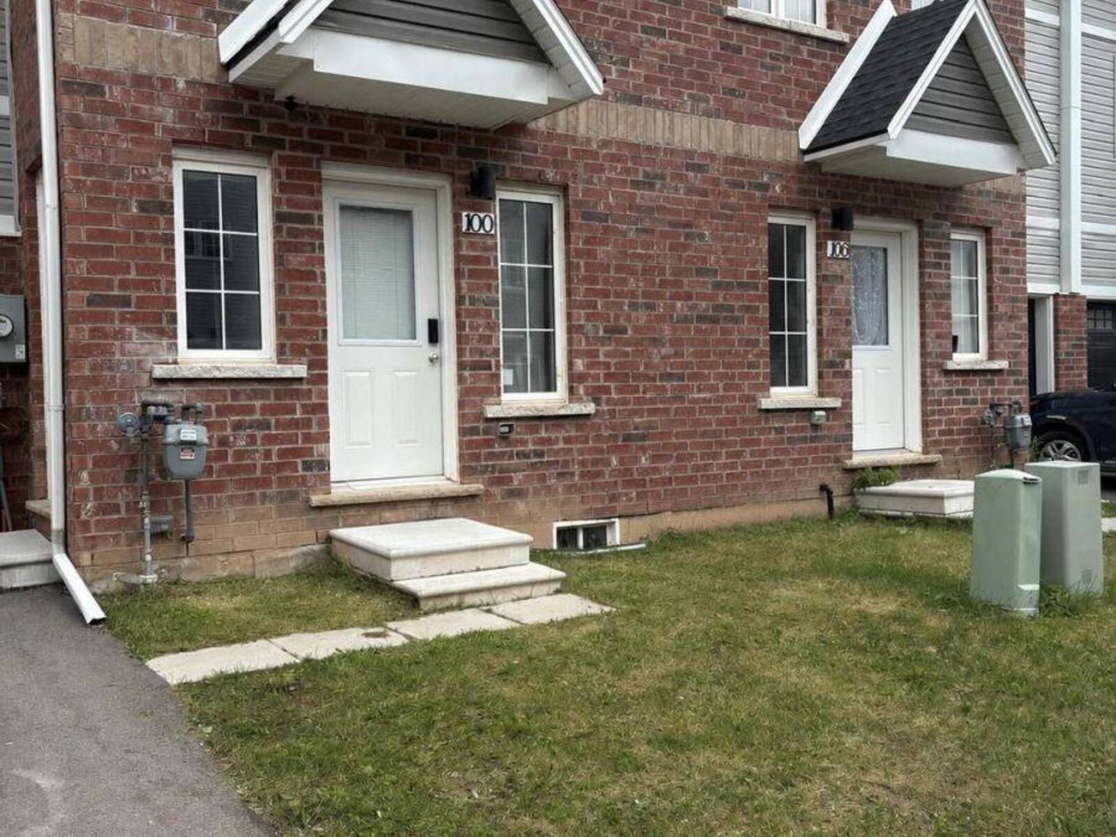 32 - 100 HIGHRIVER TRAIL, Welland, Ontario L3C 0H6