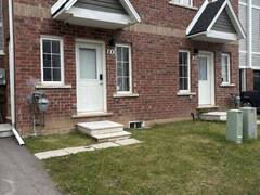32 - 100 HIGHRIVER TRAIL Welland Ontario, L3C 0H6