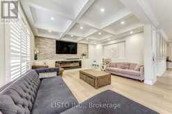 65 WARBLER CIRCLE | Toronto Ontario | Slide Image Fourteen