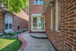 17 PUGSLEY AVENUE | Richmond Hill Ontario | Slide Image Three