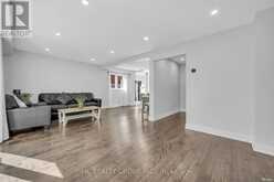 17 PUGSLEY AVENUE | Richmond Hill Ontario | Slide Image Nine