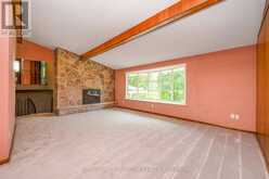 2035 HOLLOW ROAD | Thorold Ontario | Slide Image Thirteen