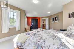 276 RIDGE ROAD | Aurora Ontario | Slide Image Thirty-one