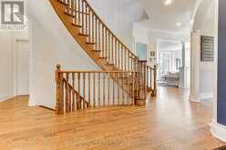 276 RIDGE ROAD | Aurora Ontario | Slide Image Six