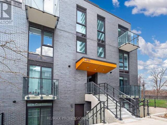 TH48 - 10 BRIN DRIVE Toronto Ontario, M8X 0B3 - 3 Bedrooms Condo For Sale