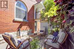120 HIBERNIA STREET | Stratford Ontario | Slide Image Ten