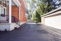120 HIBERNIA STREET | Stratford Ontario | Slide Image Fifteen