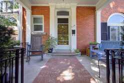 120 HIBERNIA STREET | Stratford Ontario | Slide Image Three