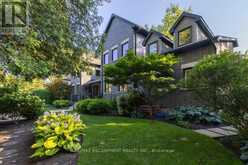 253 ROSSMORE BOULEVARD | Burlington Ontario | Slide Image Four