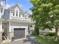 8 SINDEN DRIVE Whitby Ontario, L1M 2B8