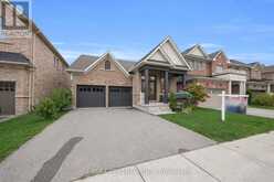 37 WALLS CRESCENT | New Tecumseth Ontario | Slide Image Two