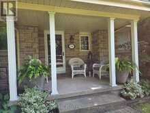 5896 VALLEY WAY | Niagara Falls Ontario | Slide Image Two