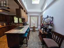 5896 VALLEY WAY | Niagara Falls Ontario | Slide Image Thirteen