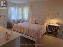 5896 VALLEY WAY | Niagara Falls Ontario | Slide Image Twenty