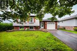 169 MELISSA CRESCENT | Mount Forest Ontario | Slide Image Two