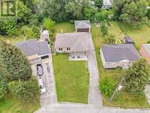 19 BATTERSEA CRESCENT | Toronto Ontario | Slide Image Thirty-five