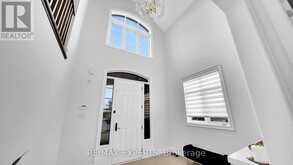 89 ROSSHAVEN CRESCENT | Vaughan Ontario | Slide Image Two