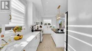89 ROSSHAVEN CRESCENT | Vaughan Ontario | Slide Image Nine