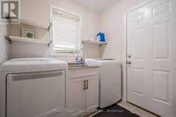 236 SUMMERFIELD DRIVE | Guelph Ontario | Slide Image Eight